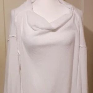 We the Free women’s slouchy knit white top size XS oversized cozy